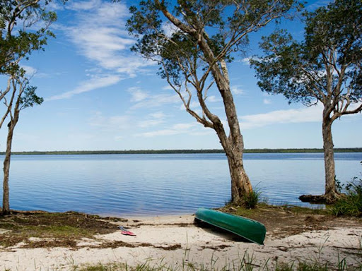 Kayaking on Lake Cootharaba, Boreen Point